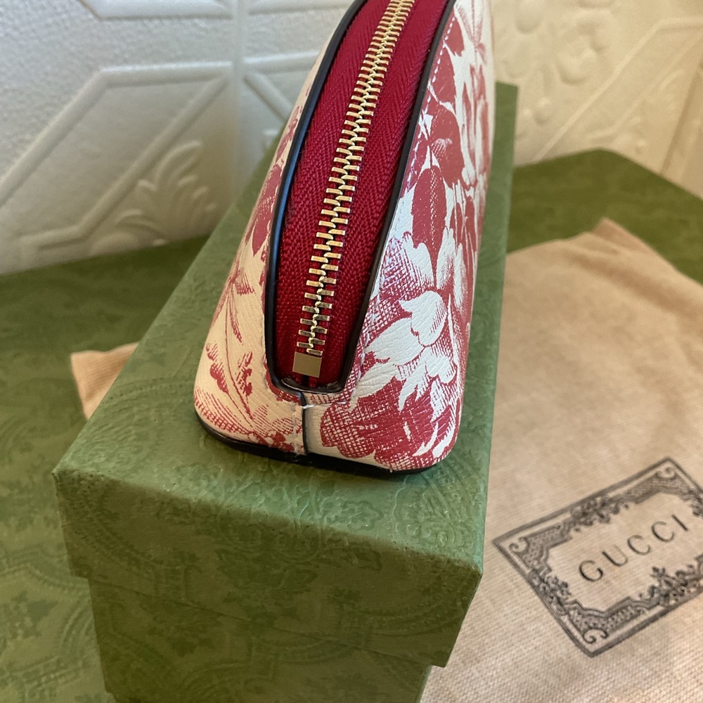 Beautiful New in Box Gucci Flora Herbarium Pouch retail $599 - Picture 9 of 13